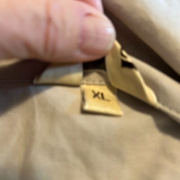 Pale Grey, Very Unique Coat - Picture 6 of 13